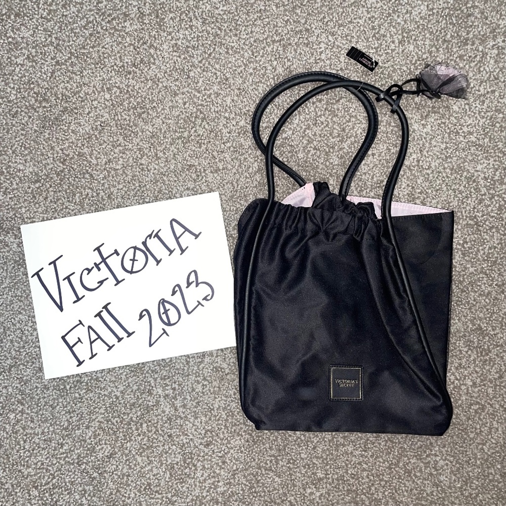 VICTORIA'S SECRET BLACK BAG